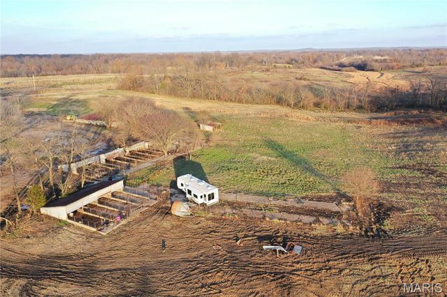 7432 County RD 284, Puxico, MO 63960