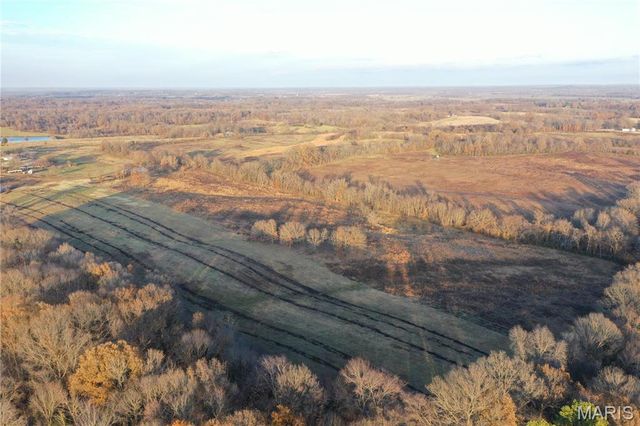 7432 County RD 284, Puxico, MO 63960