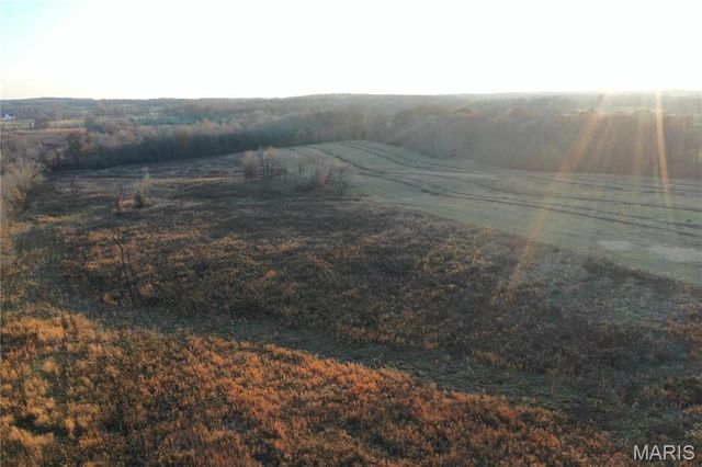 7432 County RD 284, Puxico, MO 63960