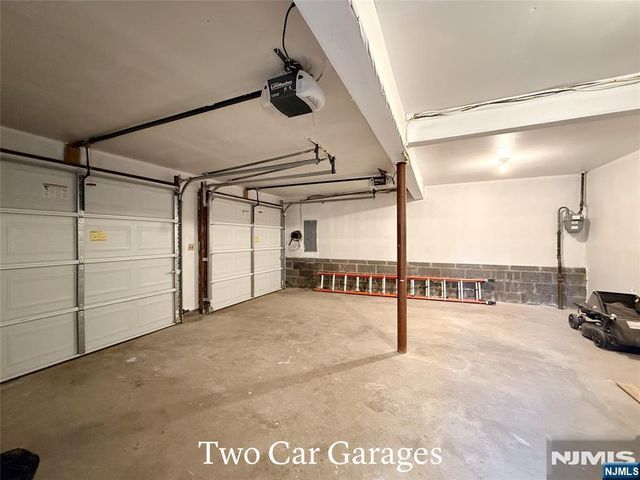 217 Rockland Avenue, Norwood, NJ 07648