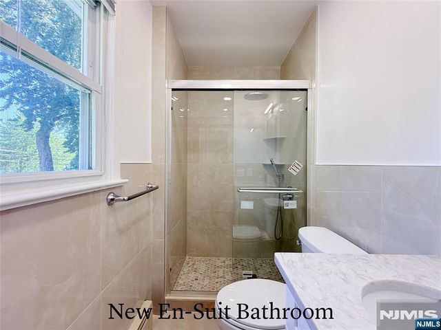 217 Rockland Avenue, Norwood, NJ 07648