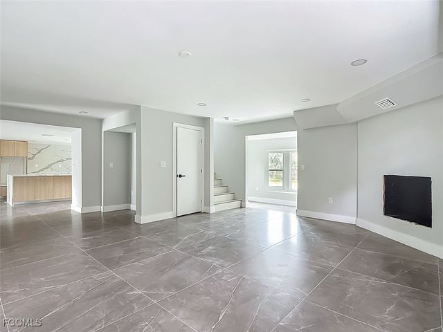 3784 Coquina DR, Sanibel, FL 33957