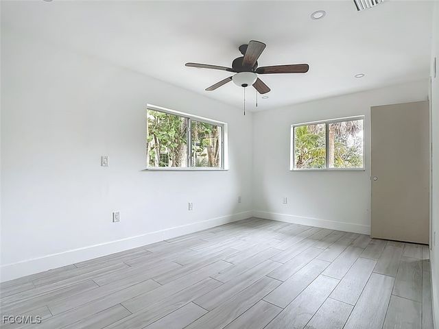 3784 Coquina DR, Sanibel, FL 33957