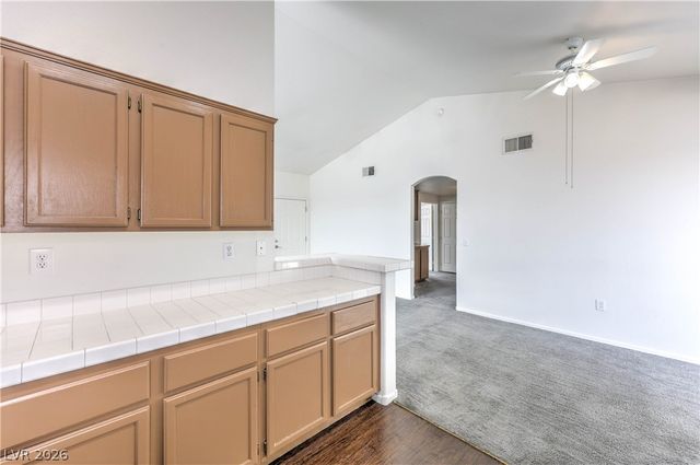 1405 South Nellis Boulevard 2082, Las Vegas, NV 89104