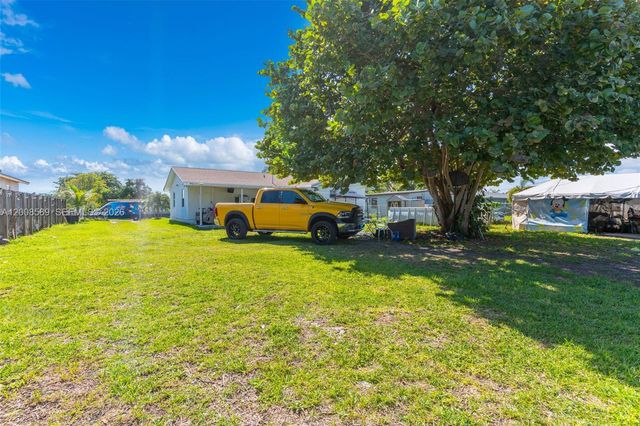 10755 SW 217th St, Miami, FL 33170