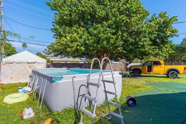 10755 SW 217th St, Miami, FL 33170