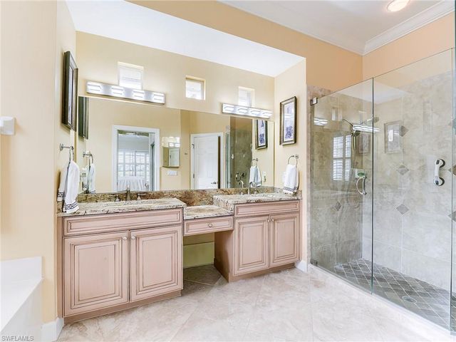 8908 Crown Colony BLVD, Fort Myers, FL 33908