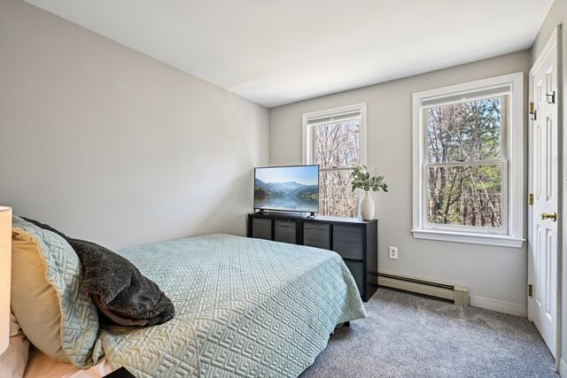 13 Stanorm Dr F, Newmarket, NH 03857