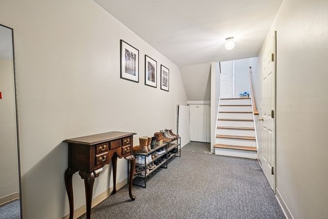 13 Stanorm Dr F, Newmarket, NH 03857