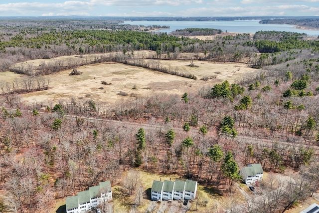 13 Stanorm Dr F, Newmarket, NH 03857