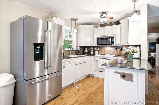 26650 S 520, Park Hill, OK 74451