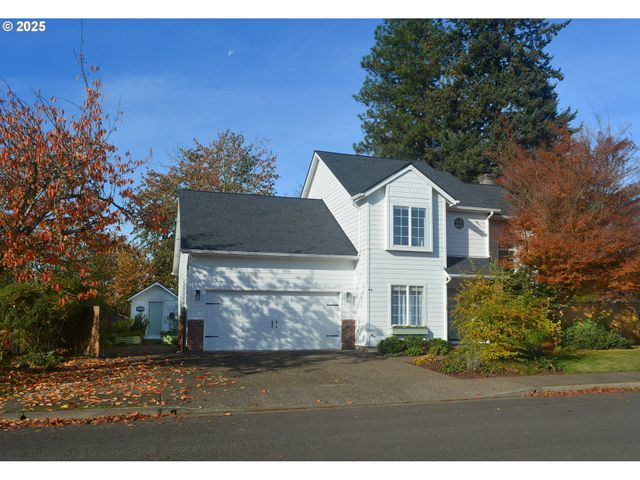 1854 CAMBRIDGE OAKS Dr, Eugene, OR 97401