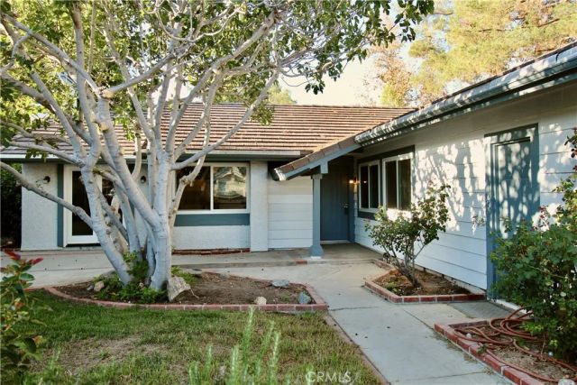 23603 bajada Drive, Valencia, CA 91355