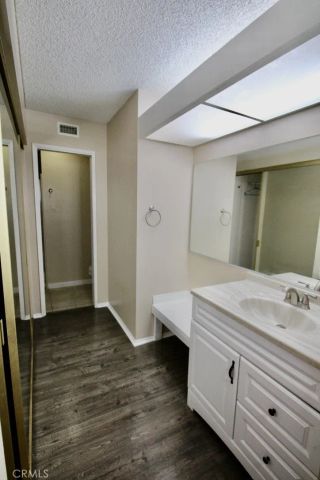 23603 bajada Drive, Valencia, CA 91355