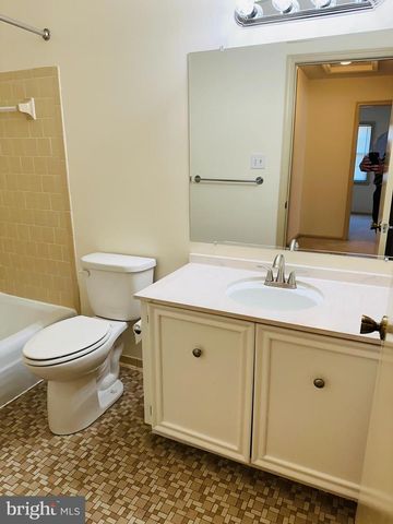 7213 RIGHTERS MILL RD, Rockville, MD 20855
