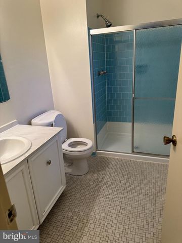 7213 RIGHTERS MILL RD, Rockville, MD 20855