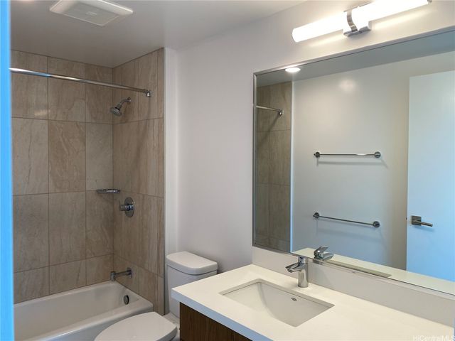 629 Keeaumoku Street 2503, Honolulu, HI 96814