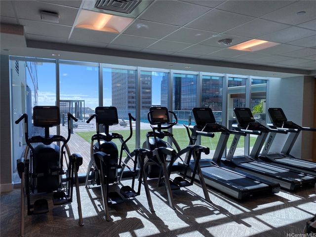 629 Keeaumoku Street 2503, Honolulu, HI 96814