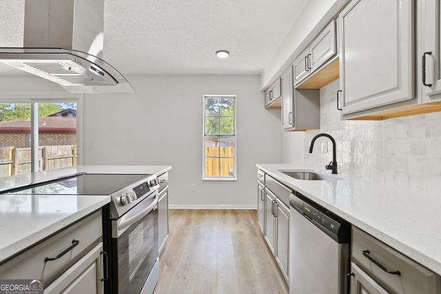 100 Community Road, Hinesville, GA 31313