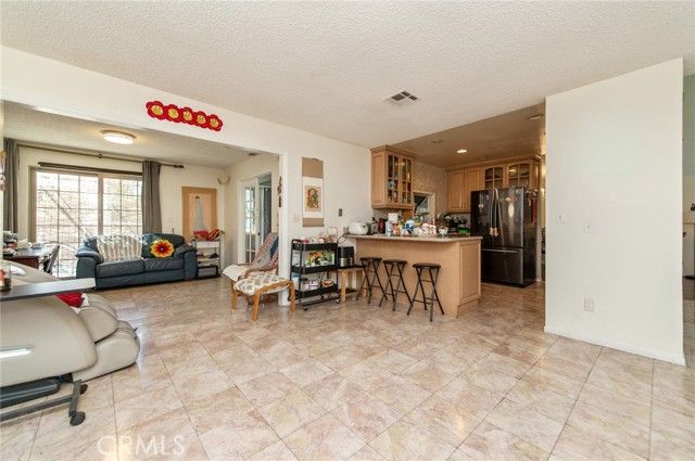 7740 Sewell, Fontana, CA 92336