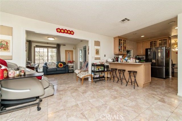 7740 Sewell, Fontana, CA 92336