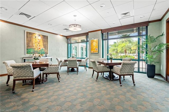 7515 Pelican Bay BLVD # 7B, Naples, FL 34108