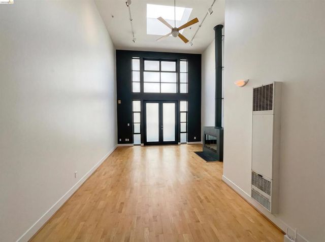 161 Gilbert St 16, San Francisco, CA 94103