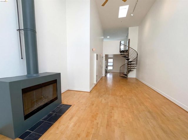 161 Gilbert St 16, San Francisco, CA 94103