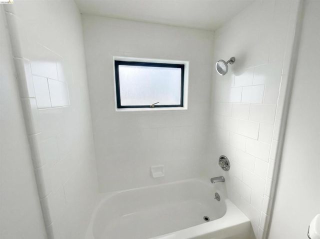 161 Gilbert St 16, San Francisco, CA 94103