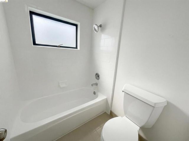 161 Gilbert St 16, San Francisco, CA 94103