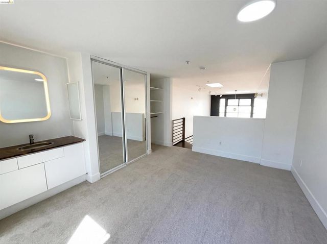 161 Gilbert St 16, San Francisco, CA 94103