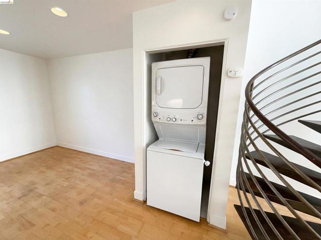 161 Gilbert St 16, San Francisco, CA 94103