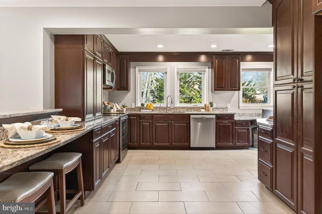 8345 ORANGE CT, Alexandria, VA 22309