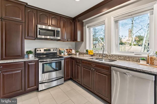 8345 ORANGE CT, Alexandria, VA 22309