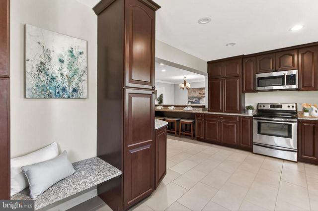 8345 ORANGE CT, Alexandria, VA 22309