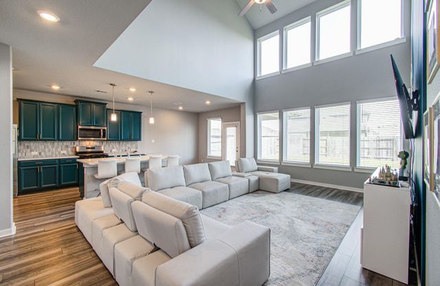 4910 Magnolia Springs Drive, Pearland, TX 77584