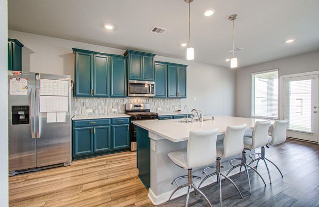 4910 Magnolia Springs Drive, Pearland, TX 77584