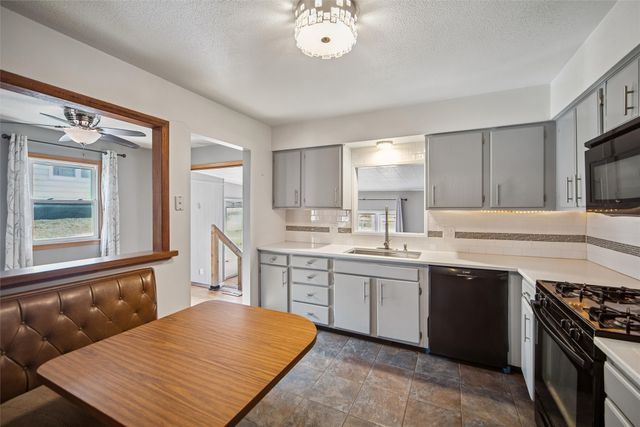 3520 SE 3rd Street, Des Moines, IA 50315