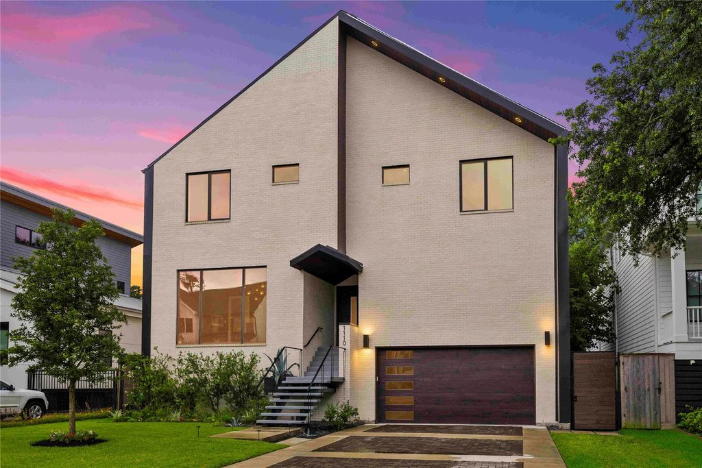 1110 Grovewood Lane, Houston, TX 77008