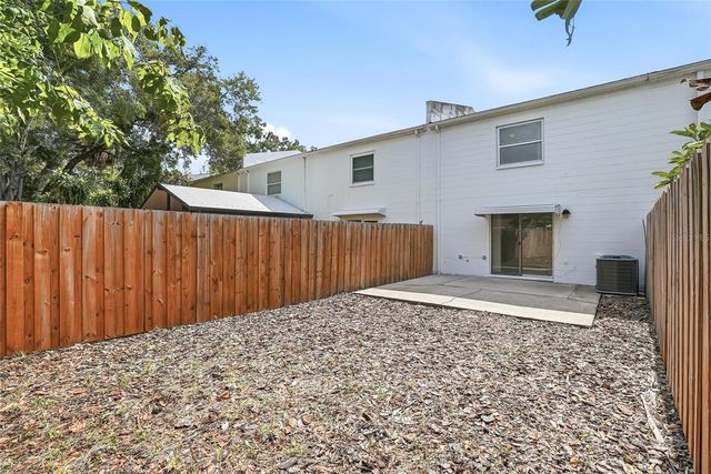 109 S LAUBER WAY B, Tampa, FL 33609