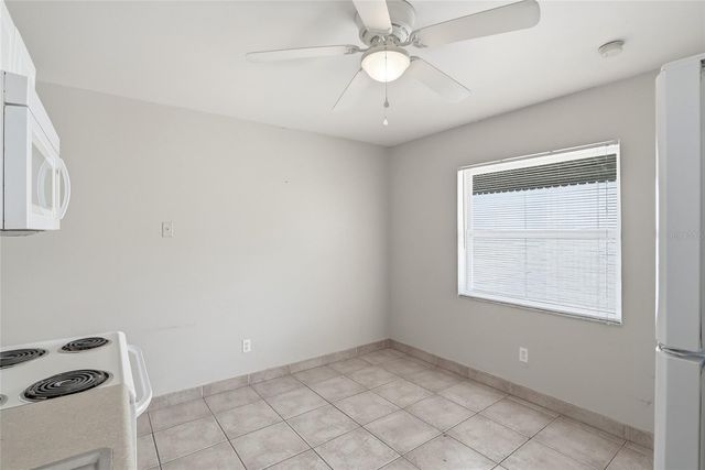 109 S LAUBER WAY B, Tampa, FL 33609