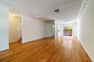 17045 Roscoe 14, Northridge, CA 91325