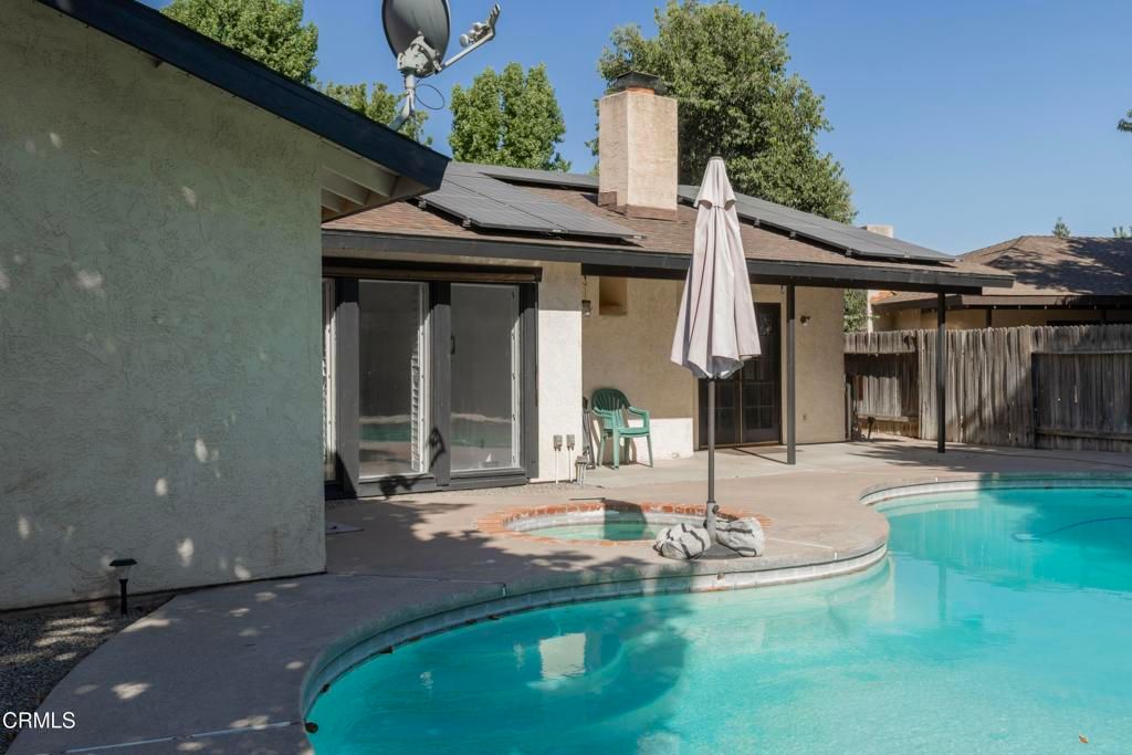 Image 34 of property listing at 2601 Barrington Street, Bakersfield, CA 93309