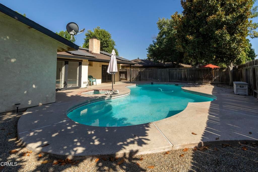 Image 38 of property listing at 2601 Barrington Street, Bakersfield, CA 93309