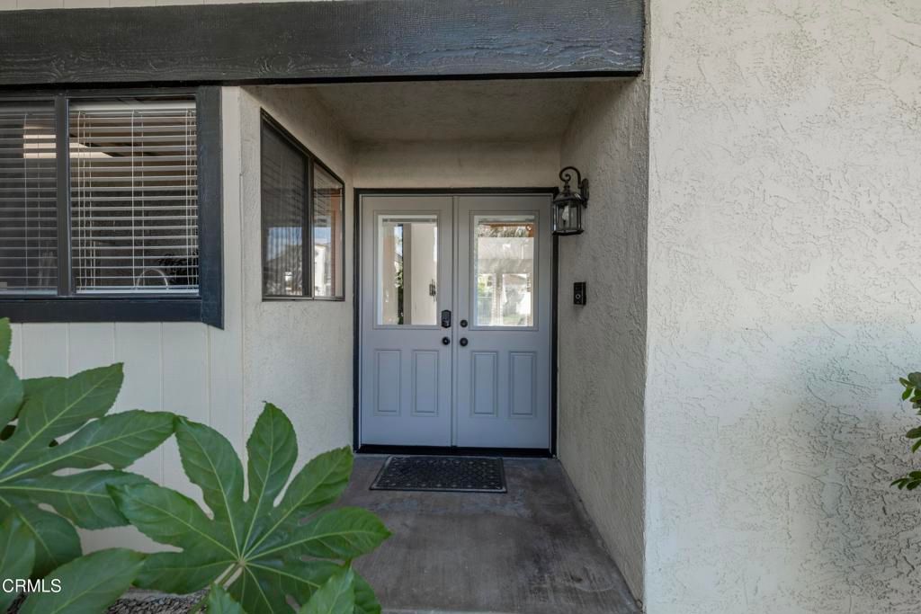 Image 8 of property listing at 2601 Barrington Street, Bakersfield, CA 93309