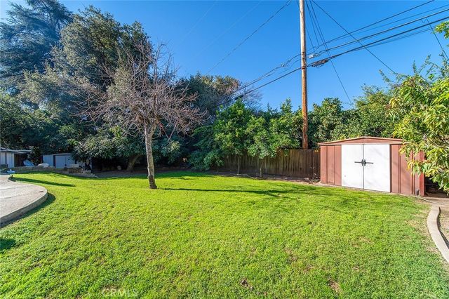 319 N Encinitas Avenue, Monrovia, CA 91016