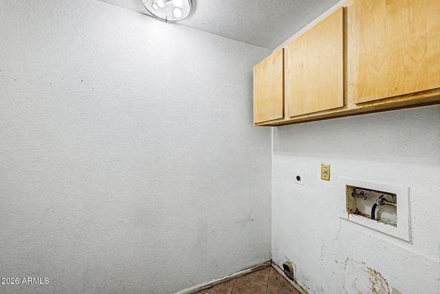 5228 W MCNEIL Street, Laveen, AZ 85339