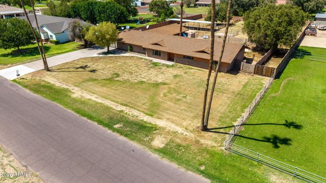 5228 W MCNEIL Street, Laveen, AZ 85339