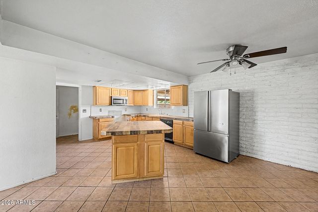 5228 W MCNEIL Street, Laveen, AZ 85339