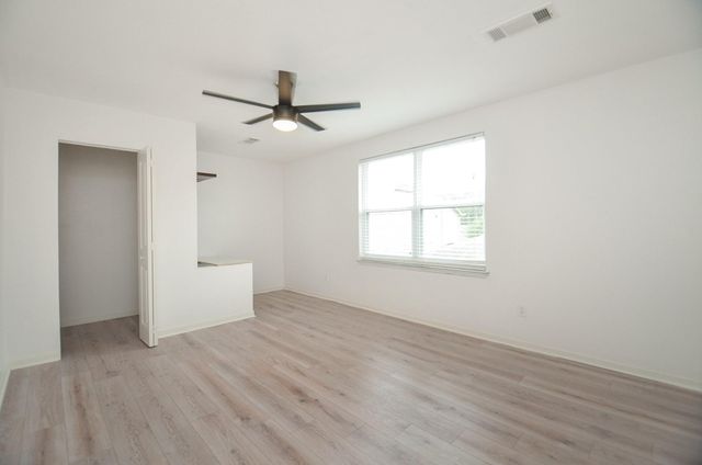 10531 Logger Pine Trail, Houston, TX 77088